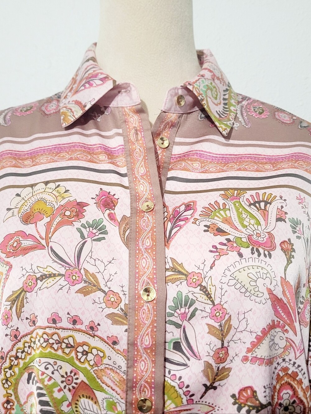 Paisley Floral Button Front Blouse Womens Small Pink Boho Stretch Top Rachel Zoe - Picture 3 of 13